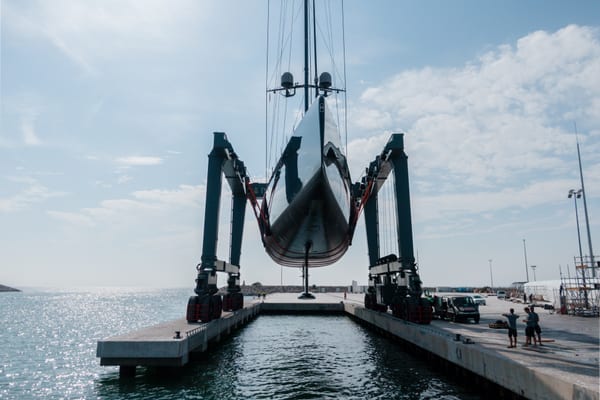Ngoni being hauled out of the water by a travel lift at Pendennis Vilanova.
