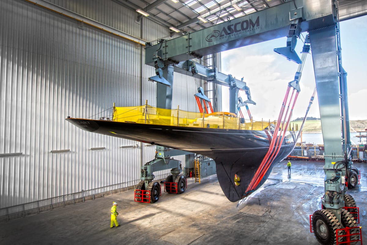Lionheart hauled out at Pendennis using the 640-tonne travel hoist inside the facility.
